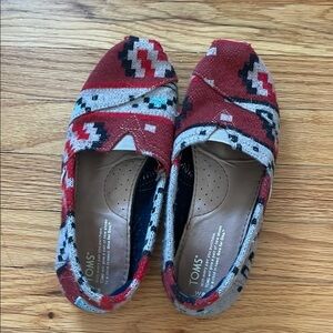 TOMS Red and Gray Patterned Slip-On Shoes